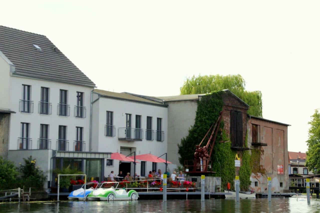 Ferienwohnung am Pfaffe-Kai Brandenburg an der Havel Exterior foto