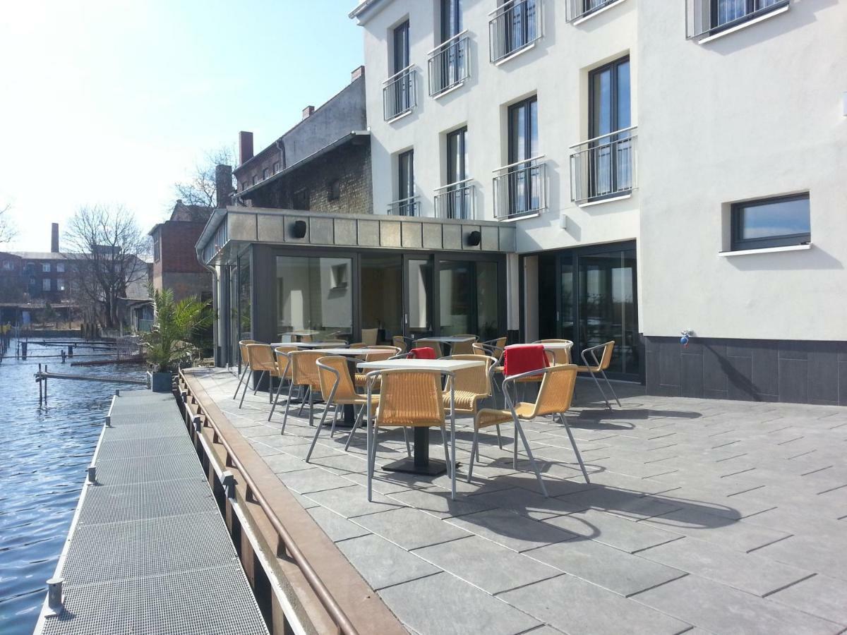 Ferienwohnung am Pfaffe-Kai Brandenburg an der Havel Exterior foto