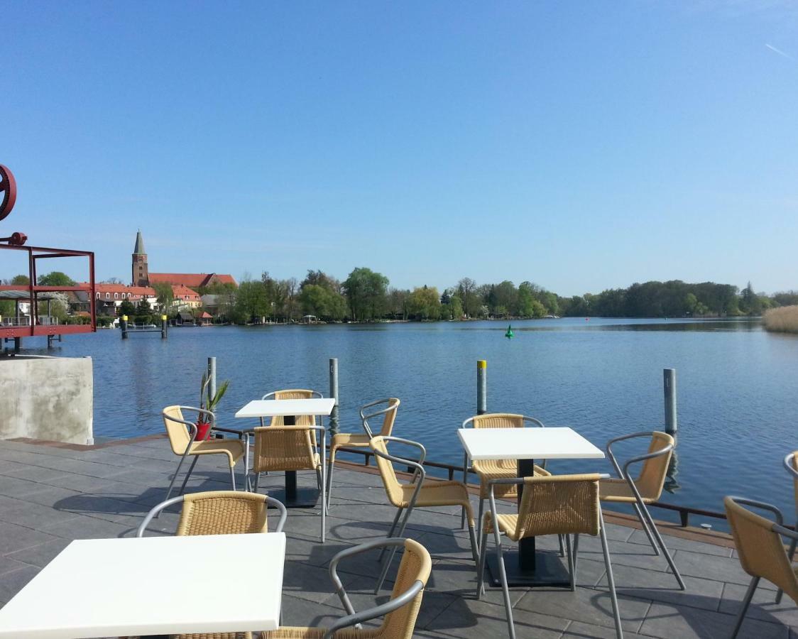 Ferienwohnung am Pfaffe-Kai Brandenburg an der Havel Exterior foto